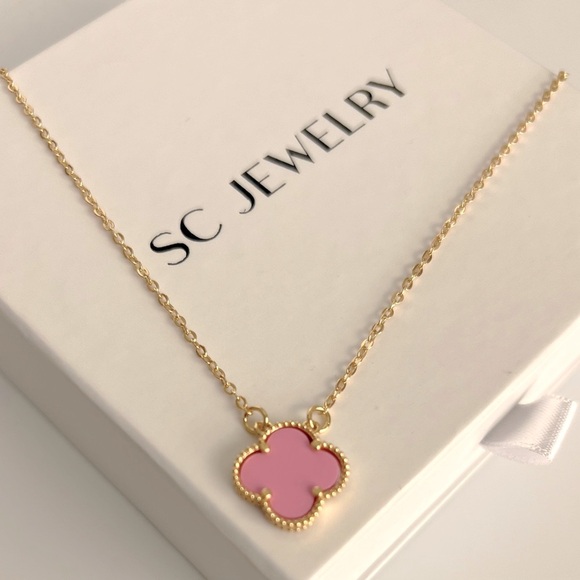 Pink Clover Necklace 14k Gold Color Chain - Picture 3 of 10